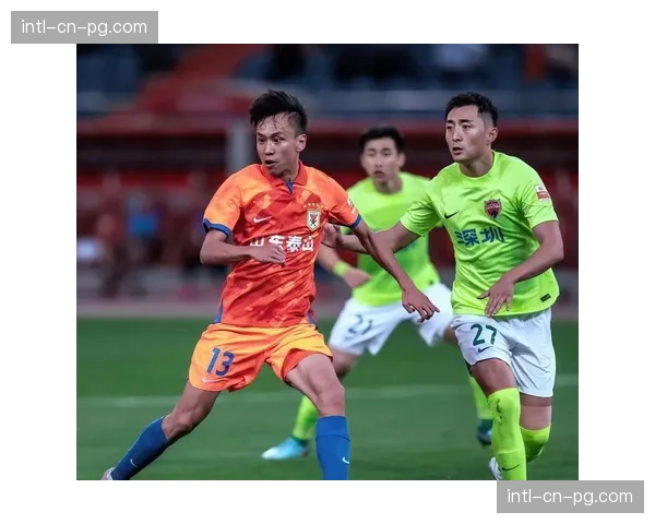 【2026年4月中超联赛·评论·观察“观察：VAR介入审查‘抢断犯规’的频次增加，裁判尺度面临新考验”